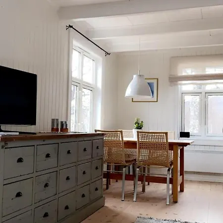 Charming With Seaview In Senja Casa de Férias *